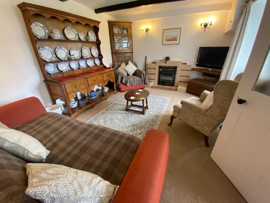 Scenic Welsh Cottage In The Brecon Beacons クリックホーウェル エクステリア 写真