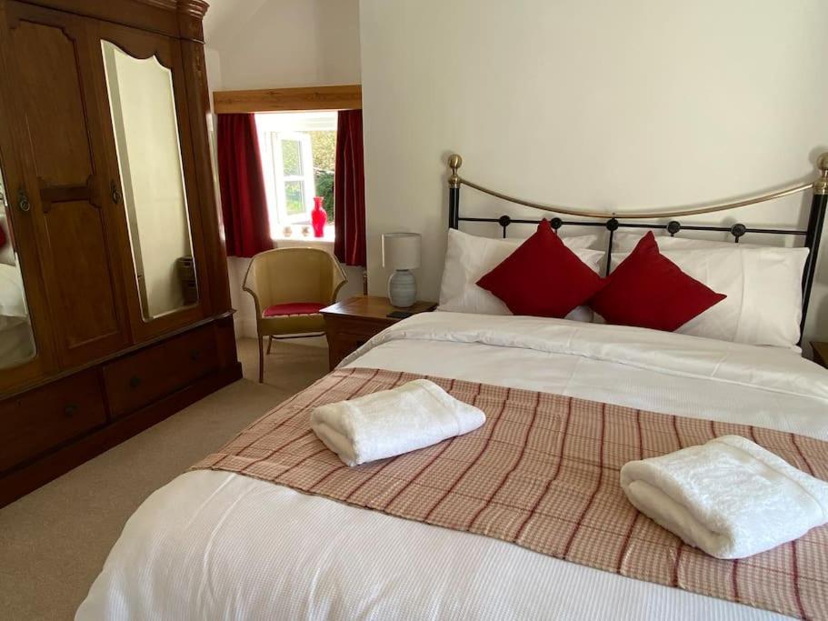 Scenic Welsh Cottage In The Brecon Beacons クリックホーウェル エクステリア 写真